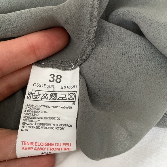 *Flawed* IKKS Pure Edition Sage Asymmetrical Flowing Top - Picture 9 of 14